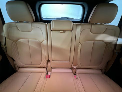 Used 2024 Jeep Grand Cherokee Summit w/ Advanced Protech Group IV AWD/4WD image 26