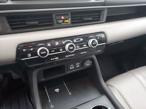 Certified 2023 Honda Pilot Elite image 22