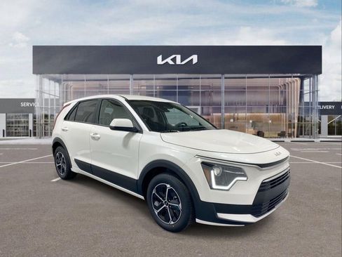 New 2026 Kia Niro LX FWD image 1