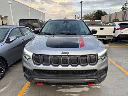 Used 2022 Jeep Compass Trailhawk w/ Trailhawk Elite Group AWD/4WD image 2