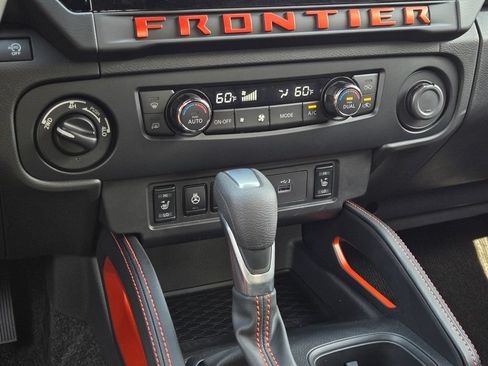 Used 2026 Nissan Frontier PRO-4X w/ Pro Premium Package AWD/4WD image 28