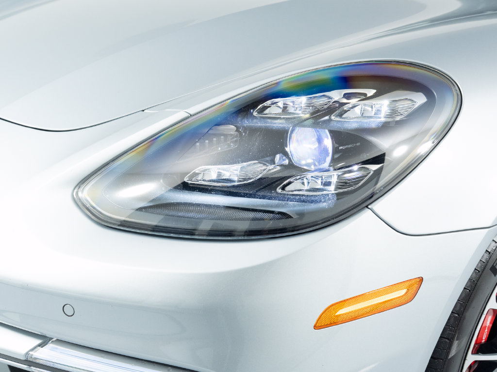 Certified 2022 Porsche Panamera GTS AWD/4WD image 46