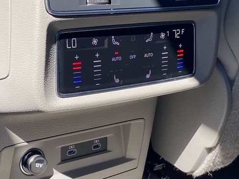 Used 2022 Audi Q7 3.0T Premium Plus w/ Premium Plus Package image 20