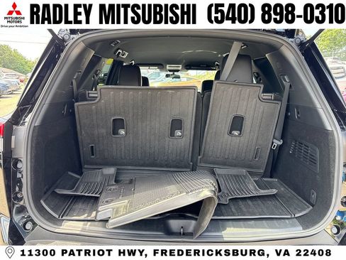 Used 2023 Nissan Pathfinder Rock Creek AWD/4WD image 14