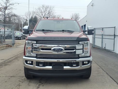 Used 2019 Ford F250 Lariat w/ Lariat Ultimate Package image 2