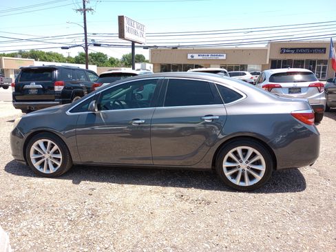 Used 2012 Buick Verano FWD image 4