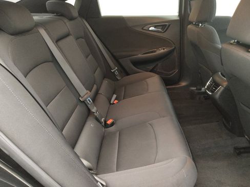 Used 2022 Chevrolet Malibu LT FWD image 19