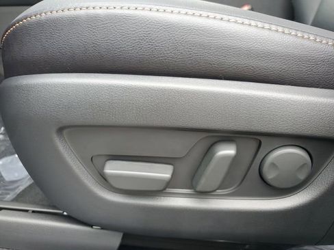 New 2026 MAZDA CX-90 Plug-In Hybrid w/ Preferred image 14