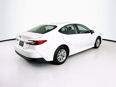 Used 2025 Toyota Camry LE FWD image 9
