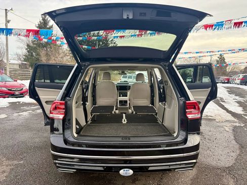 Used 2019 Volkswagen Atlas SE w/ Panoramic Sunroof Package image 24