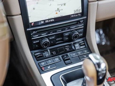 Used 2013 Porsche 911 Carrera image 16