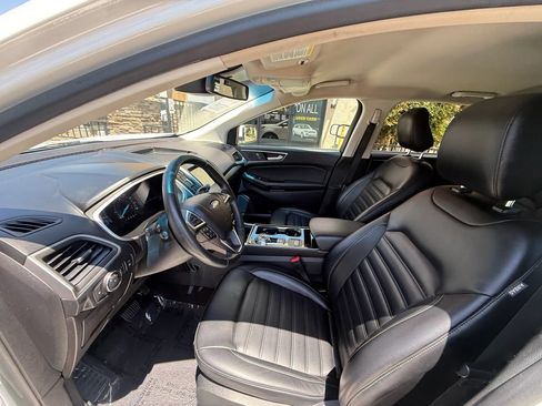 Used 2020 Ford Edge SEL w/ Convenience Package FWD image 14