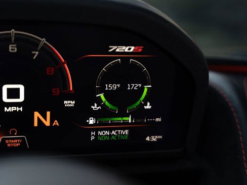 Used 2021 McLaren 720S Spider image 52