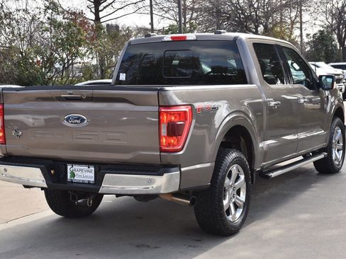 Certified 2022 Ford F150 XLT w/ Equipment Group 302A High image 8