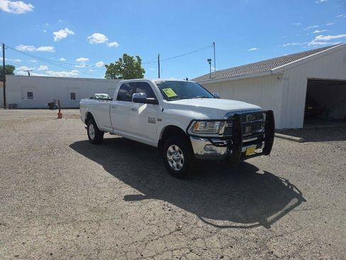 Used 2017 RAM 2500 Laramie w/ Off Road Package AWD/4WD image 8