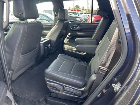 Used 2022 Chevrolet Tahoe LT w/ Luxury Package image 4