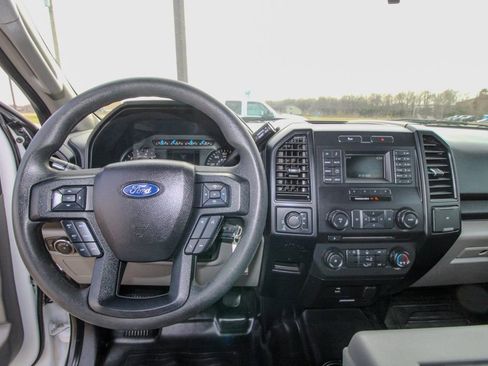 Used 2016 Ford F150 XL w/ Equipment Group 101A Mid image 28