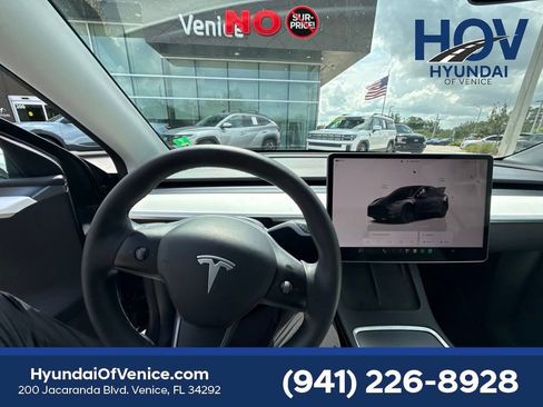 Used 2022 Tesla Model Y Performance AWD/4WD image 20