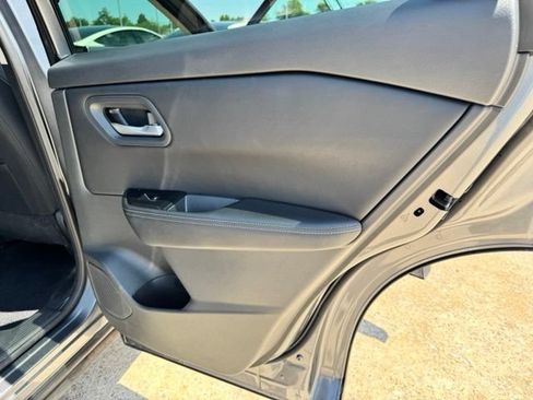 Used 2025 Nissan Rogue SV FWD image 22
