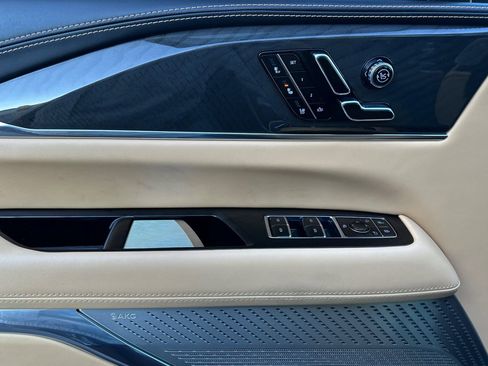 Used 2025 Cadillac Escalade IQ Sport 2 image 11