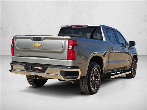 Used 2025 Chevrolet Silverado 1500 LT w/ Protection Package RWD image 4