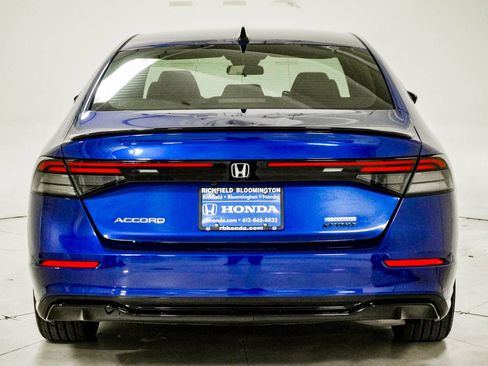 Used 2023 Honda Accord Sport image 7