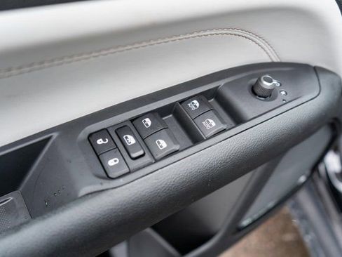 New 2026 Jeep Compass Limited image 14