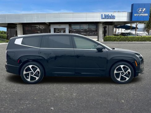 New 2026 Hyundai Ioniq 9 Calligraphy image 8