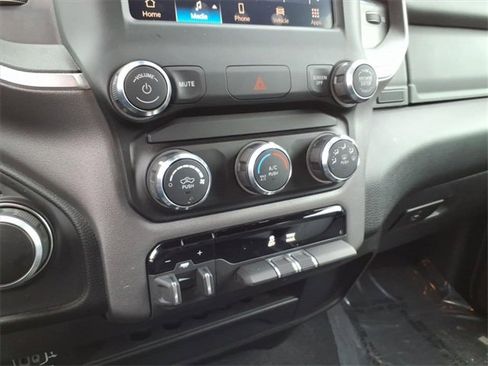 Used 2024 RAM 2500 Big Horn w/ Bed Utility Group image 21