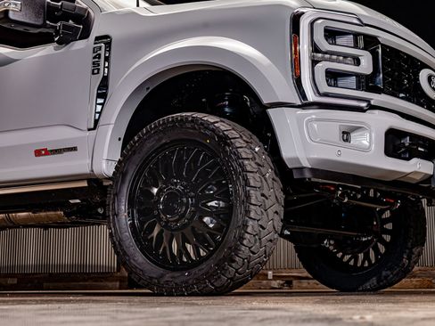 Used 2026 Ford F450 Platinum image 12