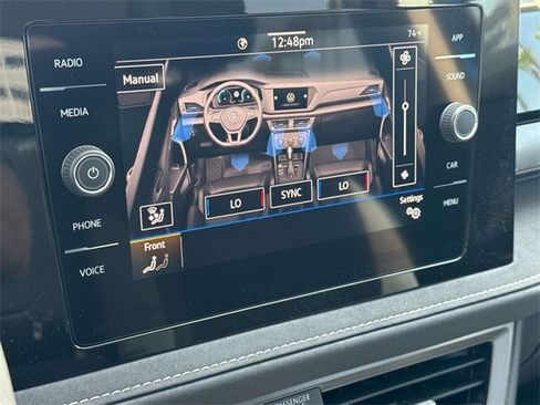 New 2025 Volkswagen Taos SE image 19