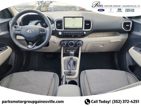 New 2025 Hyundai Venue Limited image 10