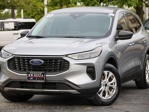Certified 2023 Ford Escape Active AWD/4WD image 17