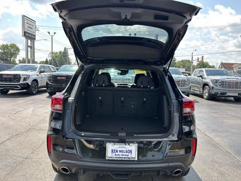 Used 2022 Chevrolet TrailBlazer RS w/ Technology Package AWD/4WD image 10