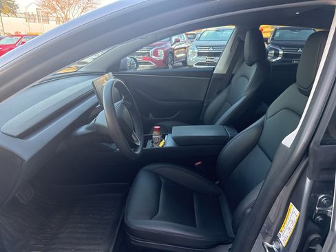 Used 2025 Tesla Model 3 Long Range image 7