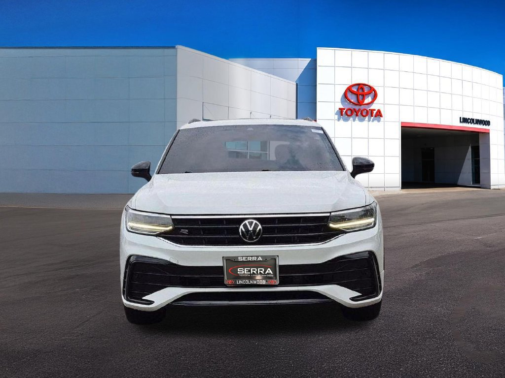 Used 2023 Volkswagen Tiguan SE R-Line FWD image 8