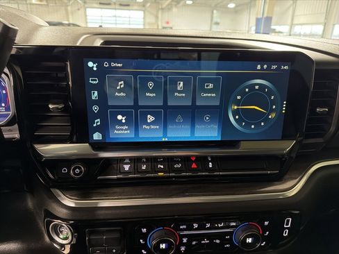 Certified 2024 Chevrolet Silverado 3500 LTZ w/ LTZ Convenience Package image 23