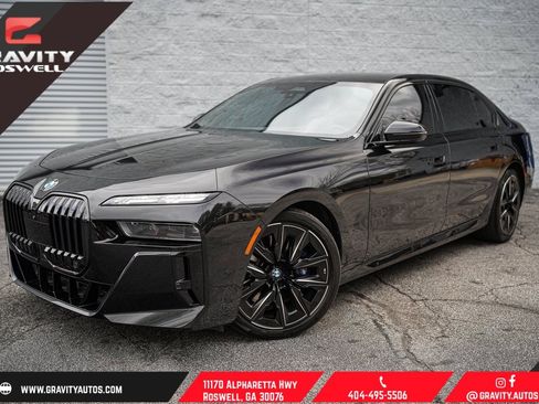 Used 2023 BMW 760i xDrive 760i xDrive w/ Executive Package image 1