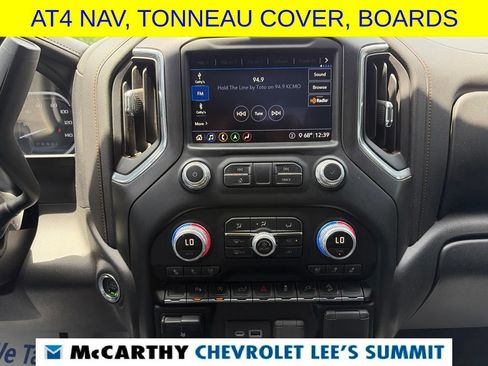 Used 2020 GMC Sierra 1500 AT4 w/ AT4 Preferred Package AWD/4WD image 7