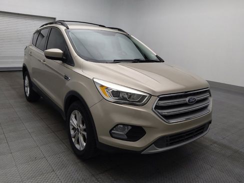 Used 2018 Ford Escape SEL image 13