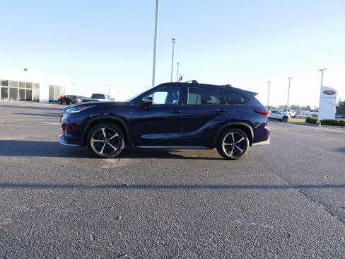 Used 2021 Toyota Highlander XSE image 6