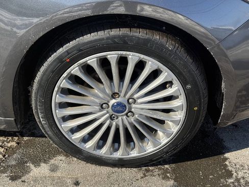 Used 2016 Ford Fusion Titanium image 34