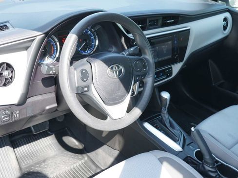 Used 2019 Toyota Corolla LE FWD image 8