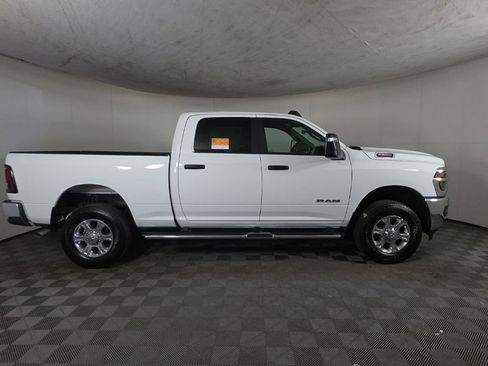 Certified 2026 RAM 2500 Big Horn AWD/4WD image 4