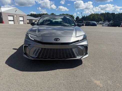 Used 2025 Toyota Camry XSE w/ Premium Plus Package AWD/4WD image 12