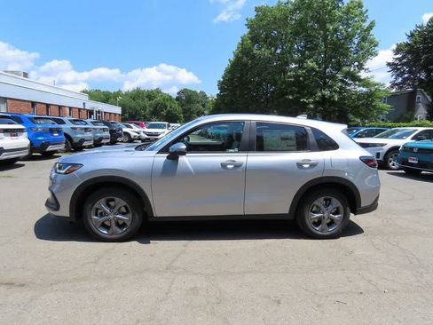 New 2026 Honda HR-V LX image 3