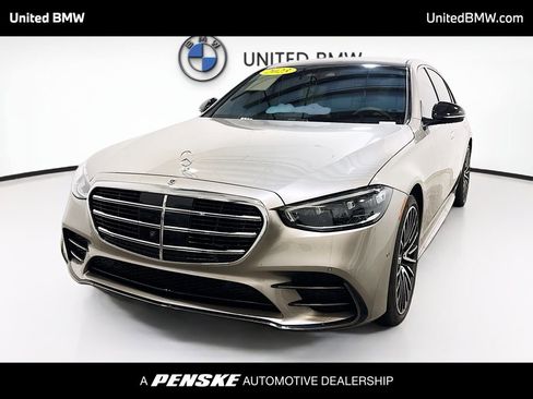 Used 2023 Mercedes-Benz S 500 4MATIC image 1