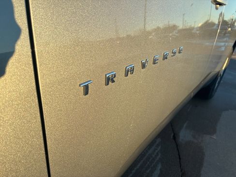 Used 2023 Chevrolet Traverse LT w/ LPO, Floor Liner Package image 11