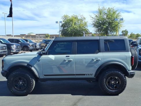 Certified 2021 Ford Bronco First Edition AWD/4WD image 7
