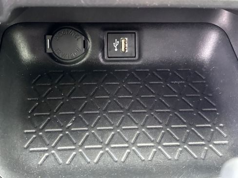 Used 2023 Toyota RAV4 XLE w/ Convenience Package AWD/4WD image 32